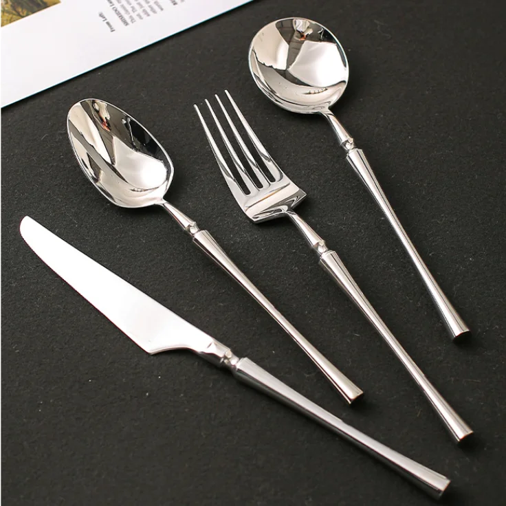Fashionable Cutlery Supplies Spoon and Fork Kitchen Cutlery for Restaurant