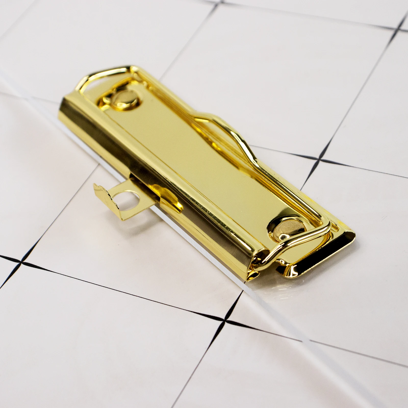 Custom Designed Office Stationery A4 Clear Color Acrylic Clipboard with Gold Binder clip