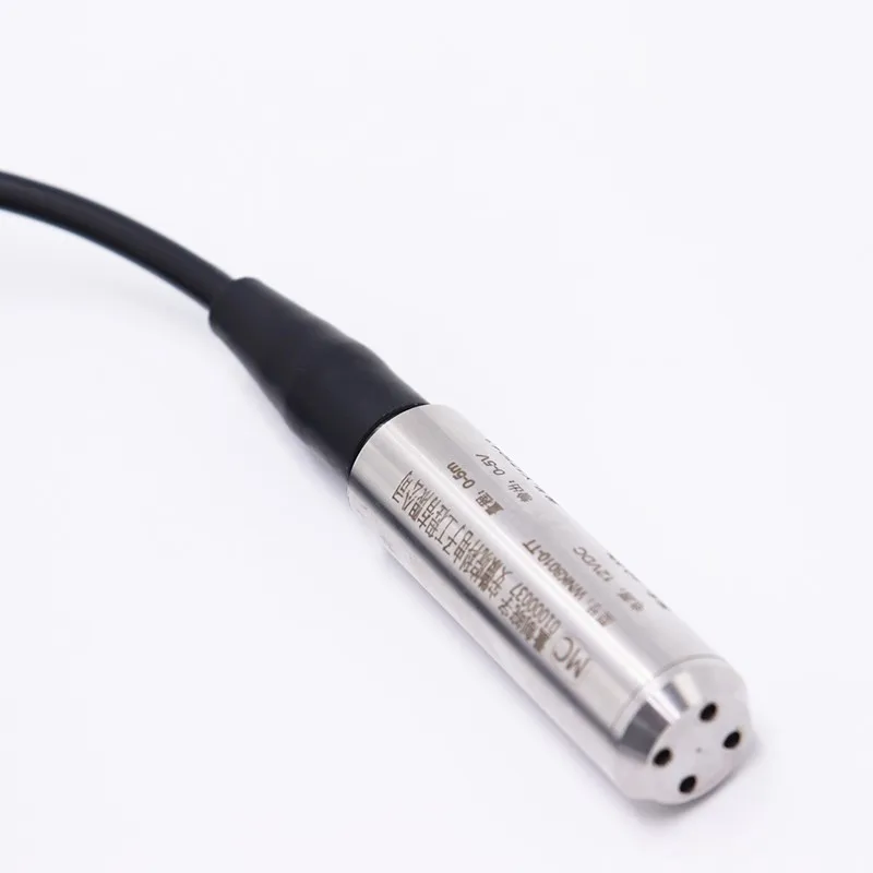 4-20mA 0.5-4.5V Submersible Ammonia Water Level Sensor For Water Oil Tank Measurement