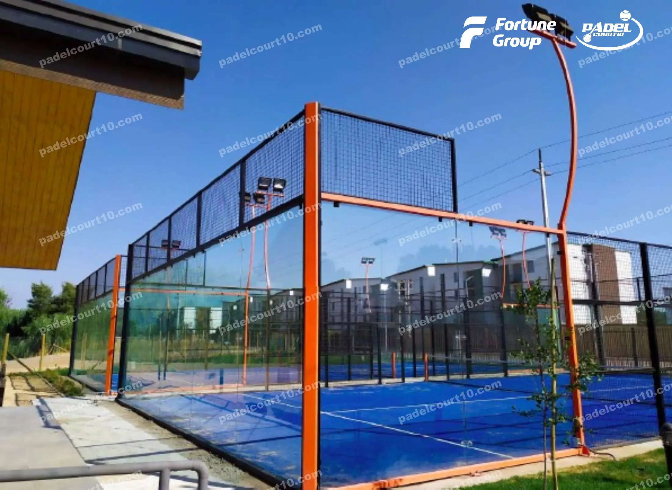 Спортивный клуб Профессиональный панорамный Padel Court с высококачественным искусственным покрытием из искусственной травы