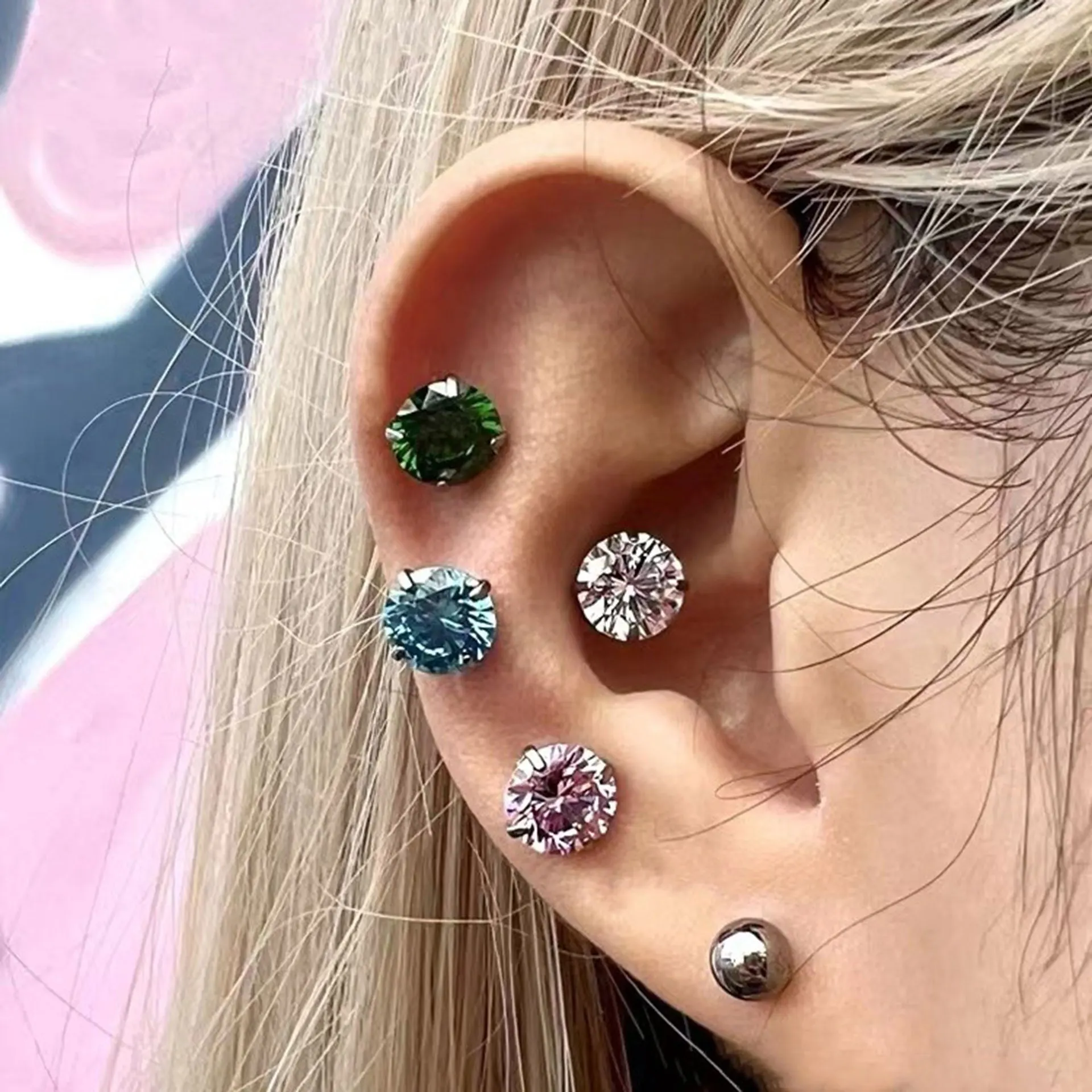 Inner Teeth Earrings Ear Bone Nails Titanium Alloy Inset Diamond Four Claws Zircon Flat Bottom Lip Nails G23 Wear Harsh Jewelry