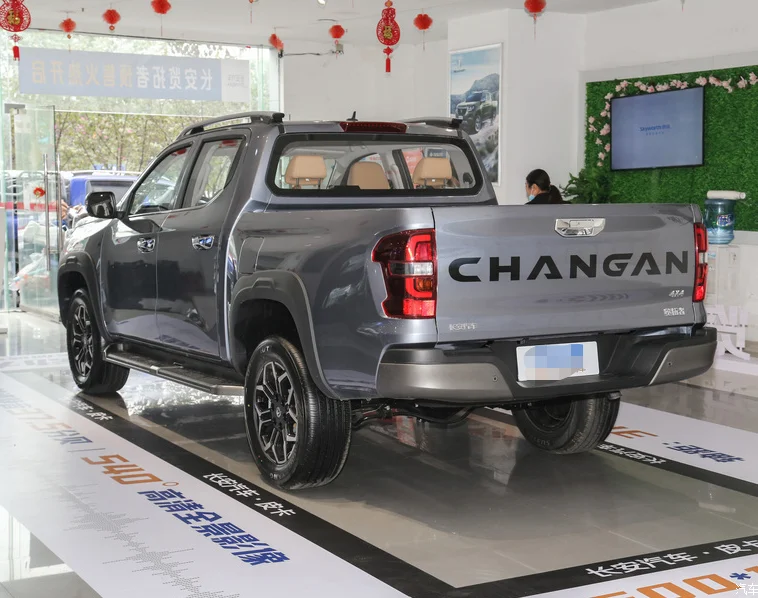 Changan Lantuozhe Left Hand Drive Car Used Diesel Pickup Car for Sale