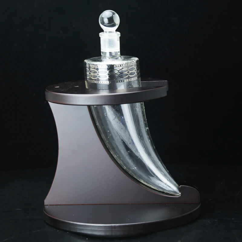 wholesale ox horn wine bottle glass whiskey decanter