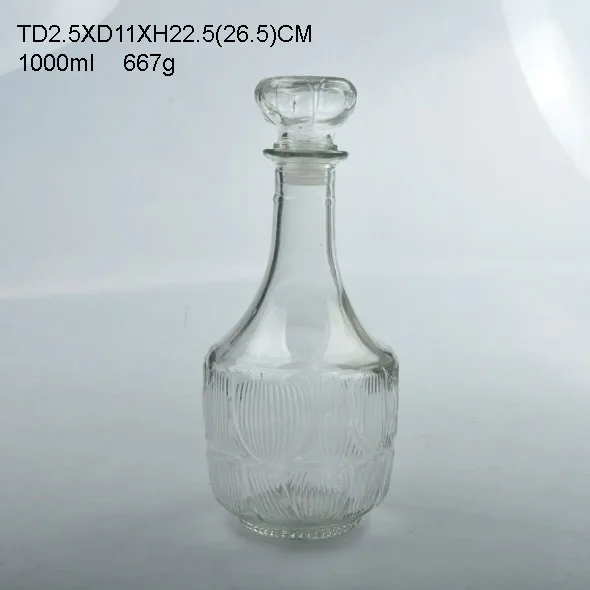 Hot-selling glass drinking bottle sets transparent glass whiskey decanter with airtight glass lid