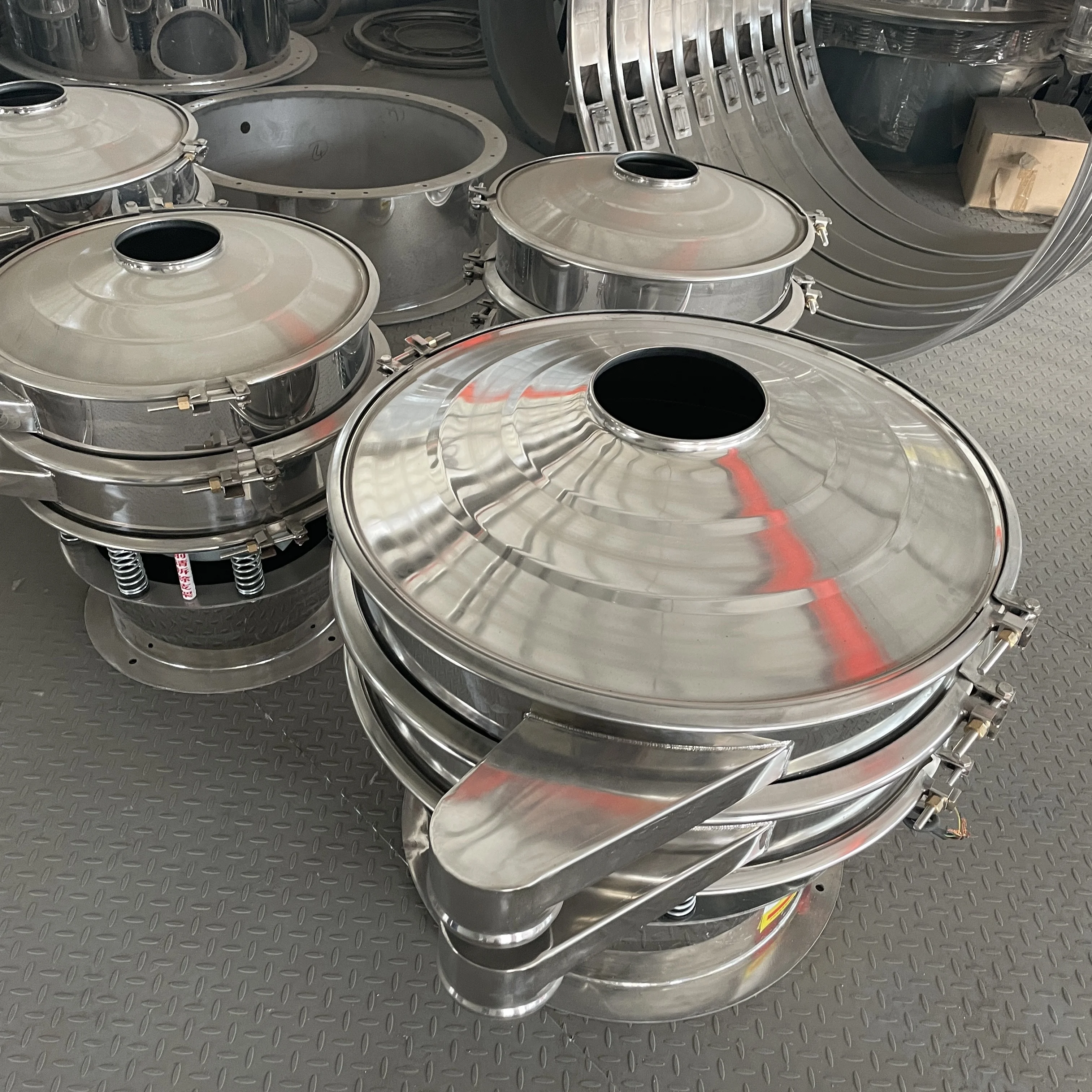 Electric 380V 50HZ Stainless Steel 304 One Layer Rotary Vibrating Screen Sieve for Spirulina Powder