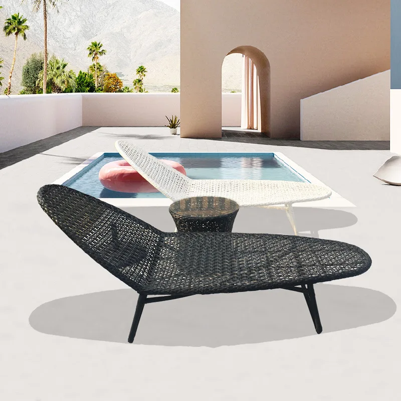 All-weather Hotel Outdoor Furniture Great Modern Design Retro Outdoor Beach Garden Set Metal Frame Sun Lounger