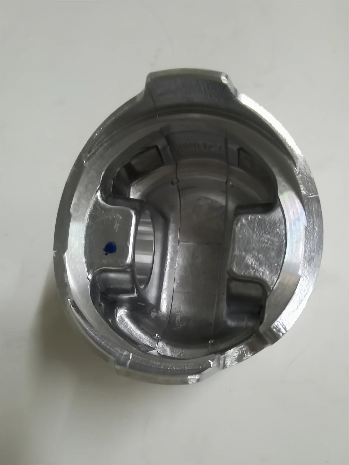 3ld1 piston is applicable to Isuzu machine engines