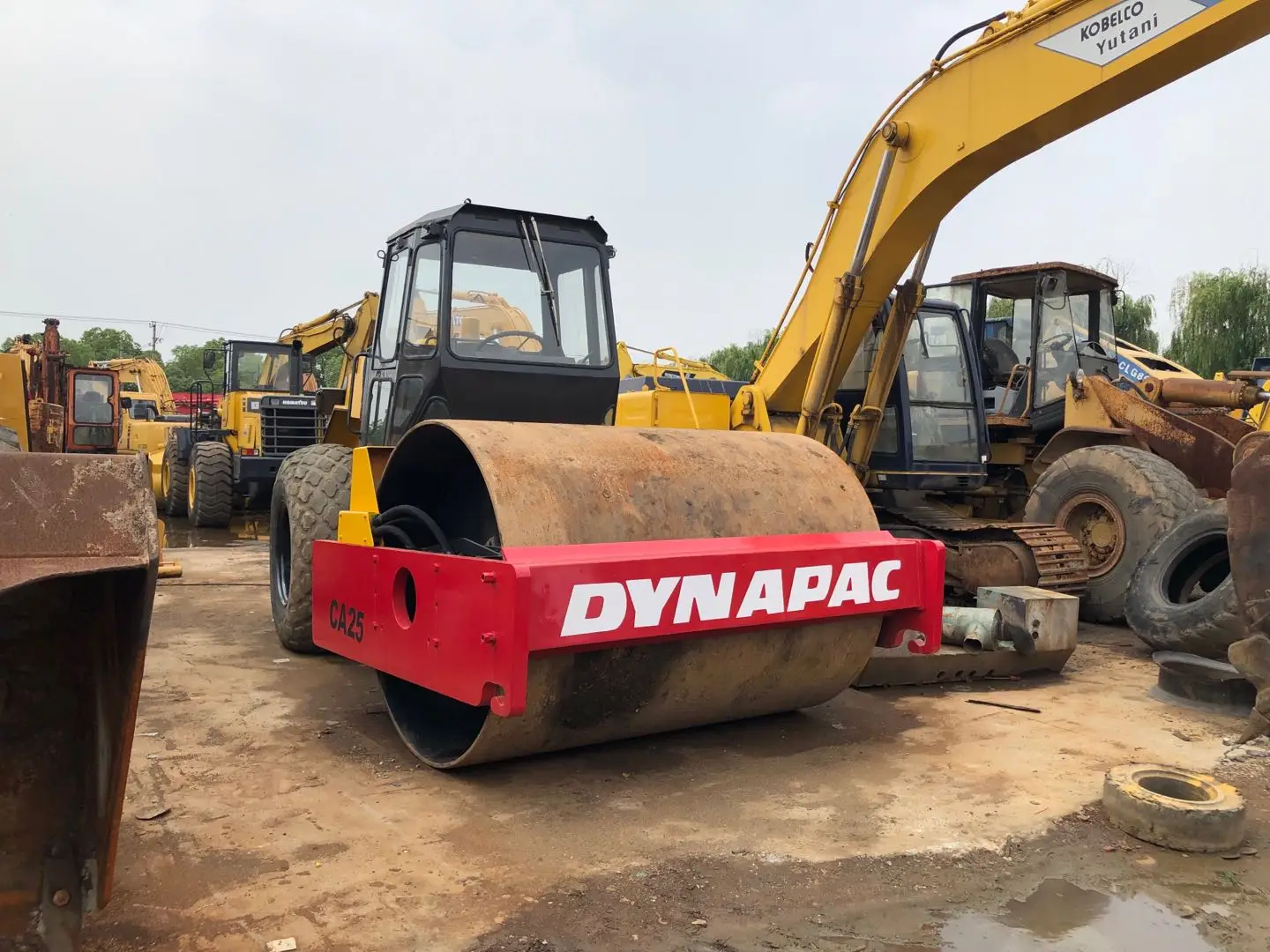 Подержанный дорожный каток Dynapac CA25 CA30 CA301D CC211 CA602D в