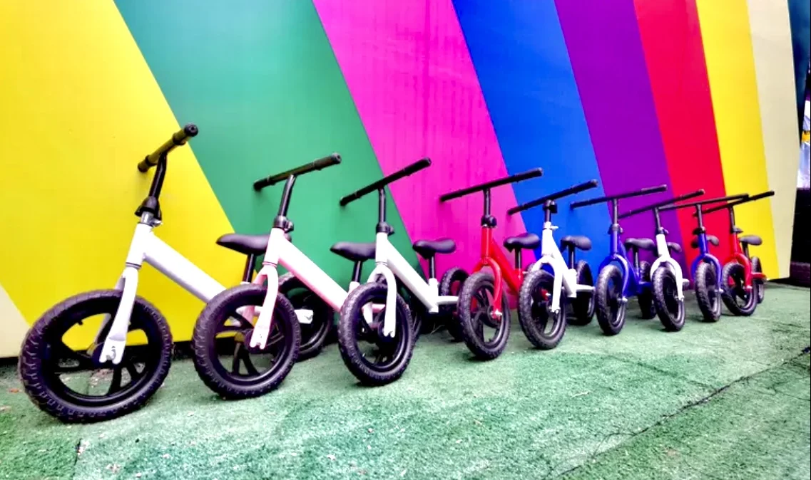 Wholesale Distribute SA Popular Baby 12Inches Bearing Bikes Boys Girls Running Bike Children Toddler Walking Balance Bicycle