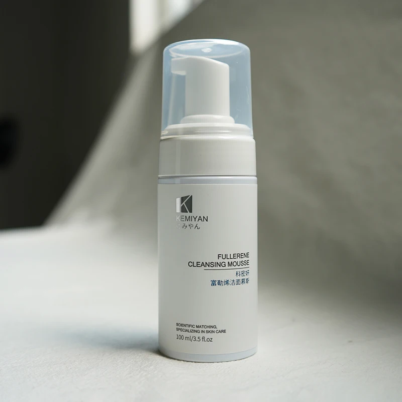 Увлажняющий пенный очиститель для лица с аминокислотой, 100 мл