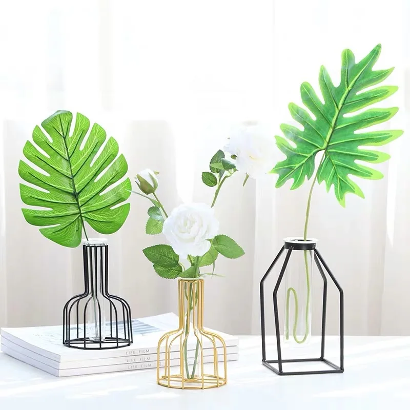 Hot Sale Wholesale Home Decor Gold Black Metal Frame Wrought Iron Flower Glass Vase Decoratieve Metal Wire Flower Vase