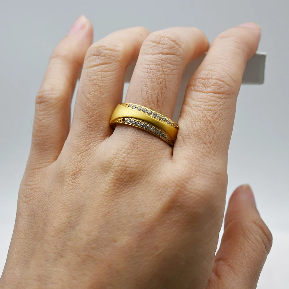 Factory wholesale love cubic zirconia moissanite diamond wedding rings 18k gold plated ring for ladies girls