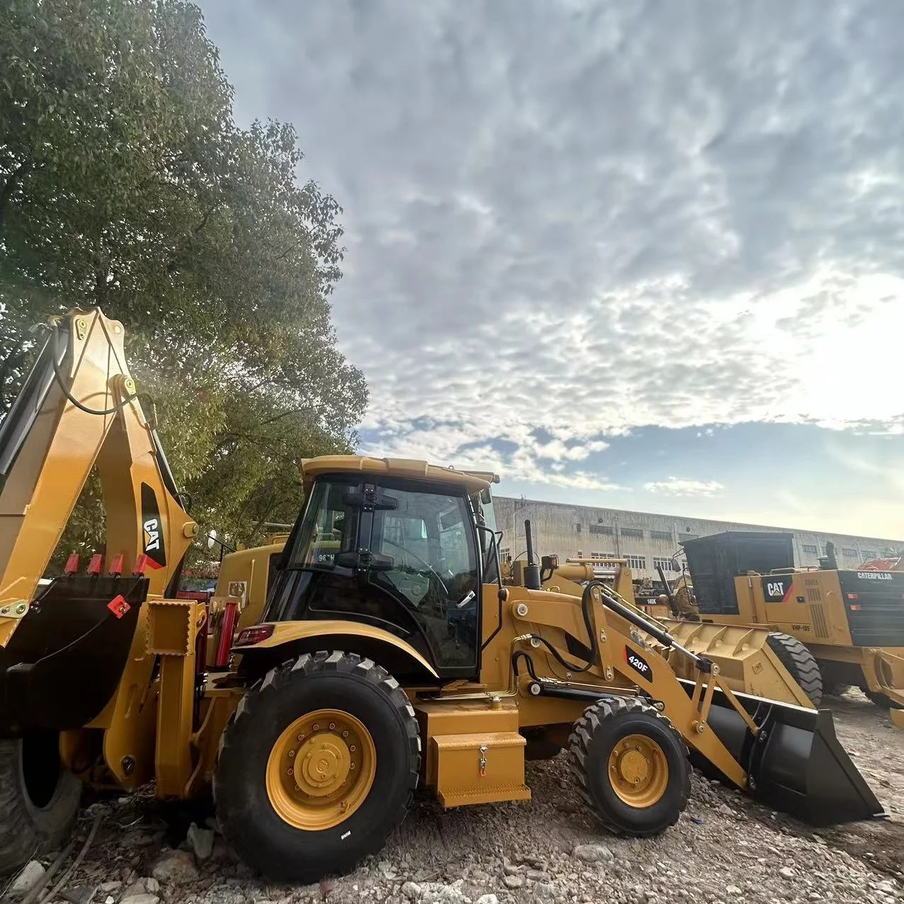 Экскаватор-погрузчик Caterpillar cat 420f2 432E 420F 416E