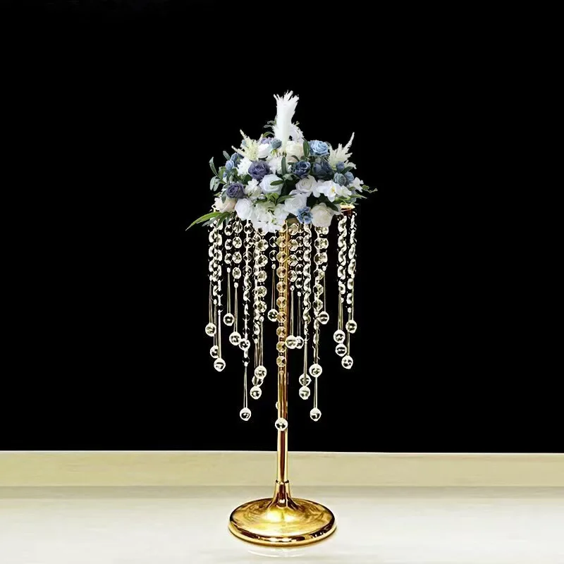 Customized Acrylic Gold Metal Candelabra Centerpieces Flower Tablebackdrop Stand Road Lead Wedding Party Indoor Decoration Props