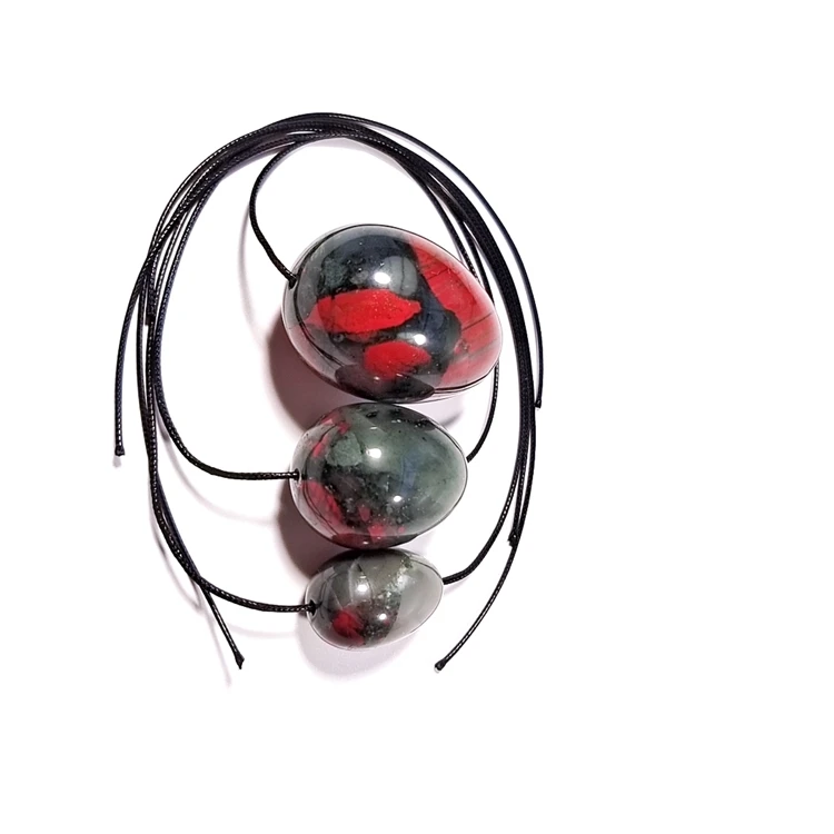 Good Quality the collectibles Drilled Yoni Eggs Quartz Jade Egg for fengshui decoration crystals healing stones