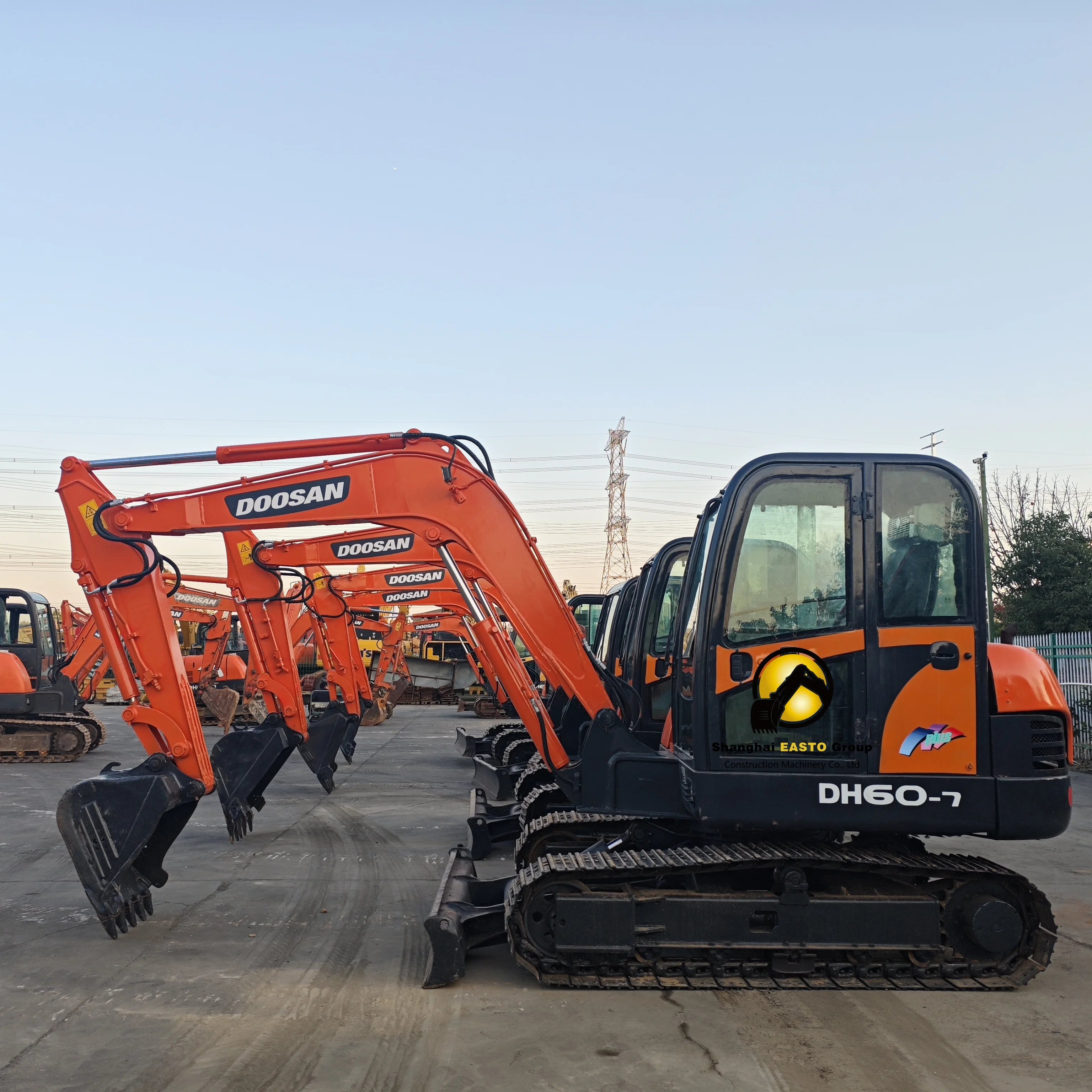 Оригинальный doosan DH55dh60 dx55 dx60-7 dx80 dx75 б/у Doosan 55 60 75 80 для продажи