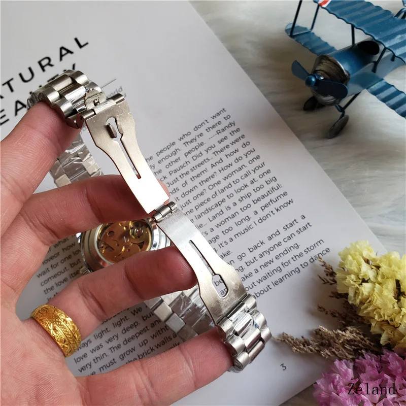 2024 Jewelry Display Small Pillow Silk Wool Pillow Core Watch Bracelet Play Jewelry Props Jewelry Pillow