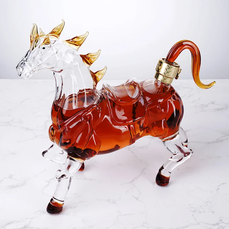 Handmade Borosilicate Horse Shaped Glass Whiskey Decanter Animal Zodiac