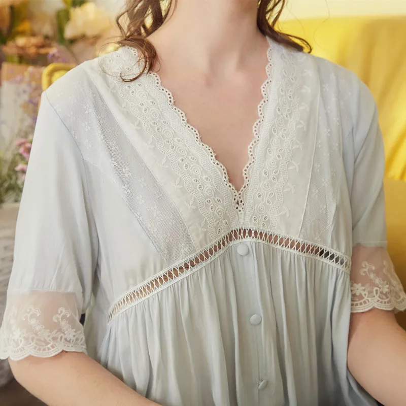 Wholesale Women Spring and Autumn Short Sleeve Casual Sweet Pajamas Vintage Lace Victorian Style Cotton Nightgown