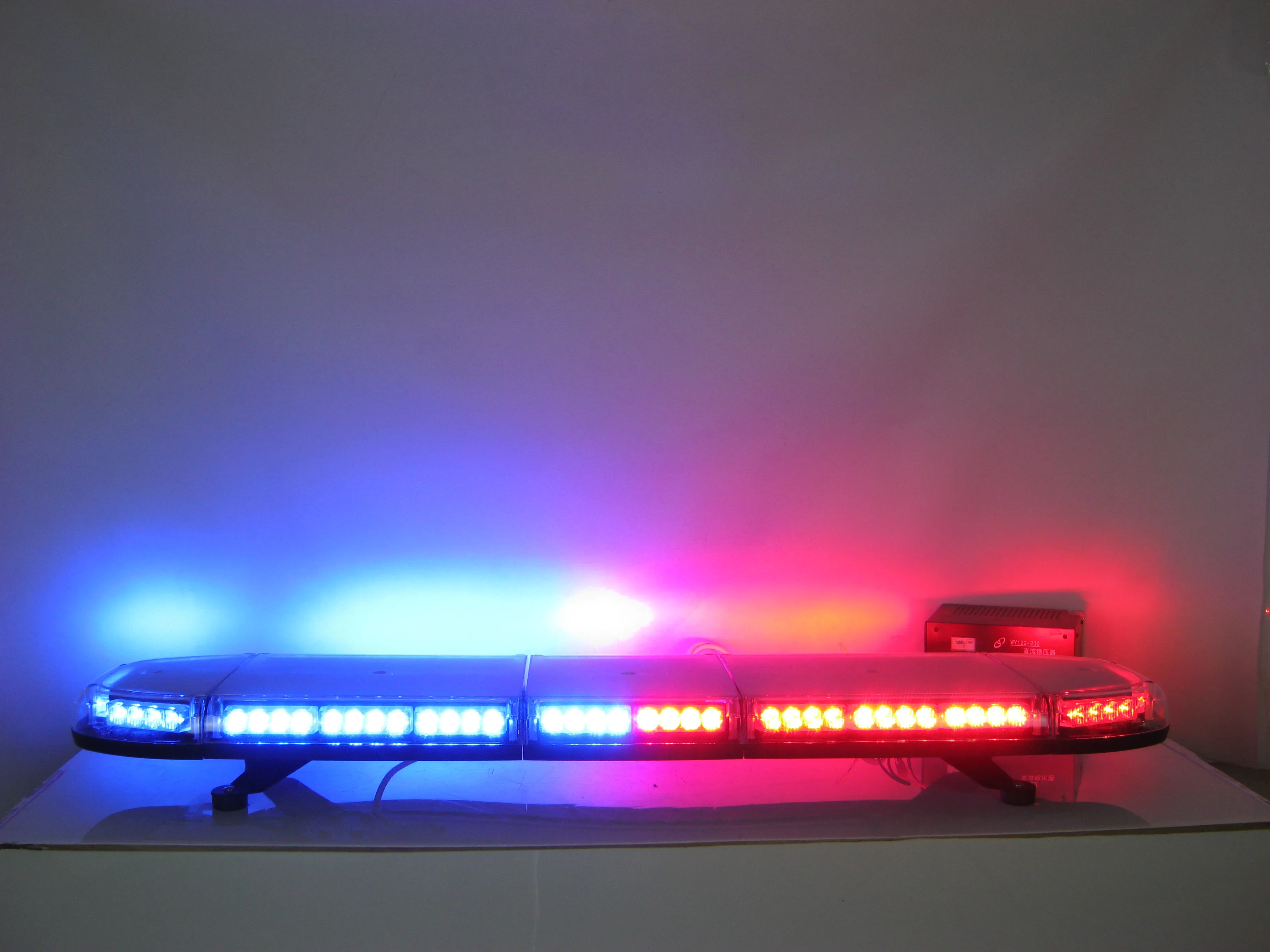 
LYAF ECE R65 Class 2 R10 1.27m 50inch Red Blue Led Warning Lightbar 
