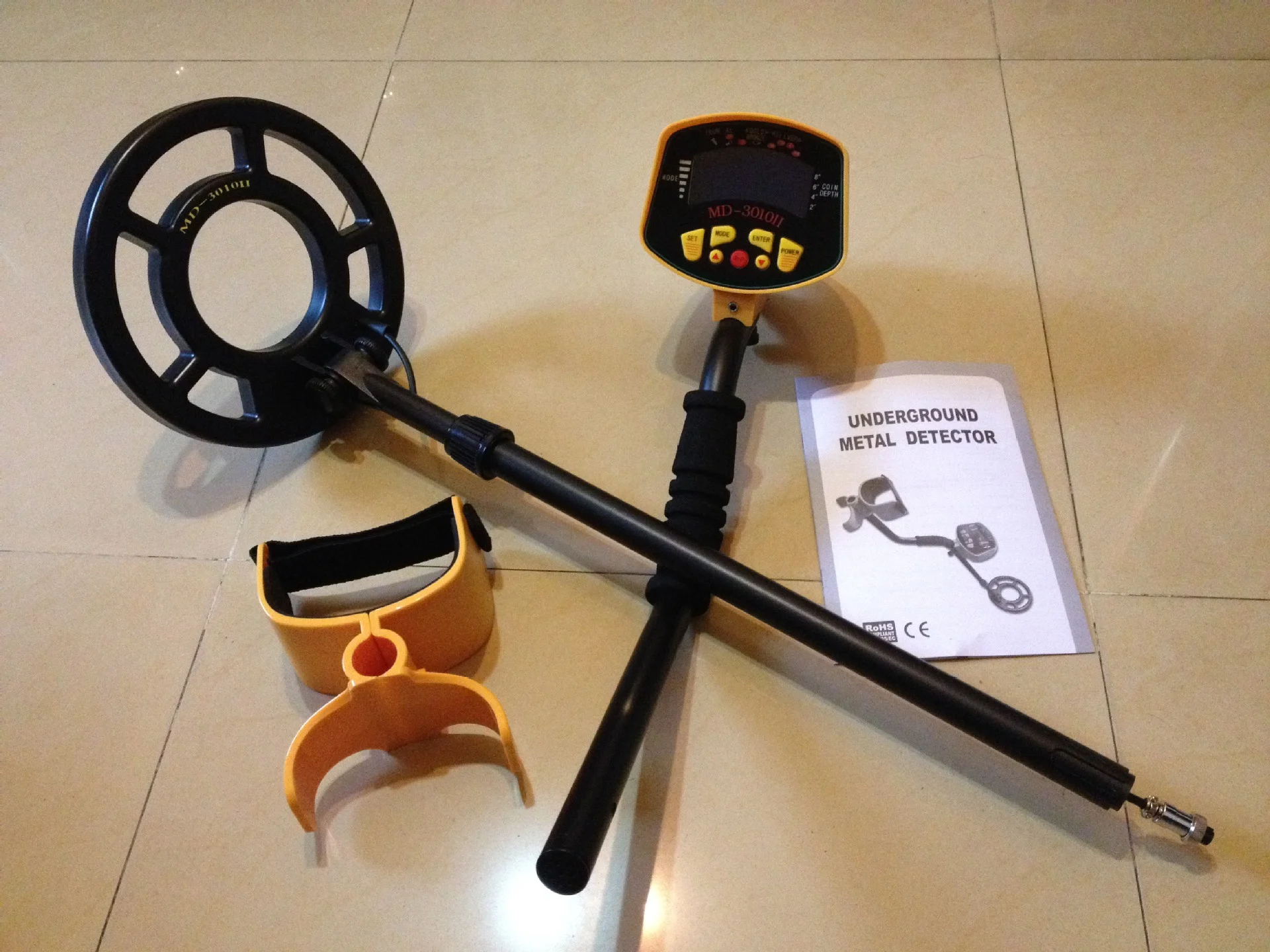 Handheld Metal Detector Bounty Hunter Treasurmiyanter Price Deep Metal Detector for Gold Guangzhou Rc 2years MD-3010II OEM,OBM