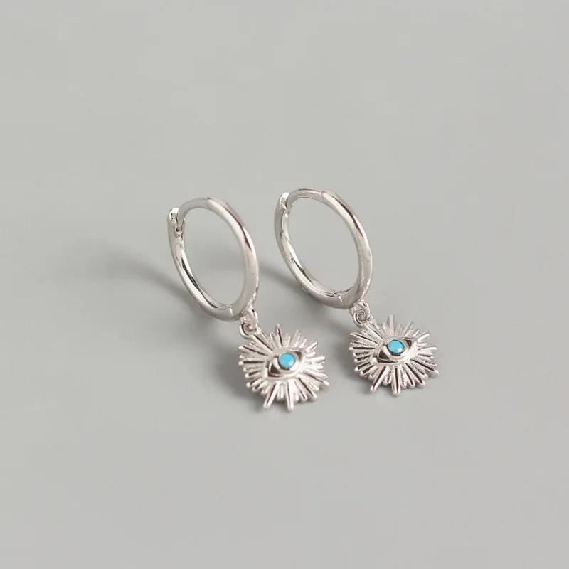 Rainbowkiong INS Dainty style silver 925 sterling gold plated Sunflower shape women huggies hoop earrings
