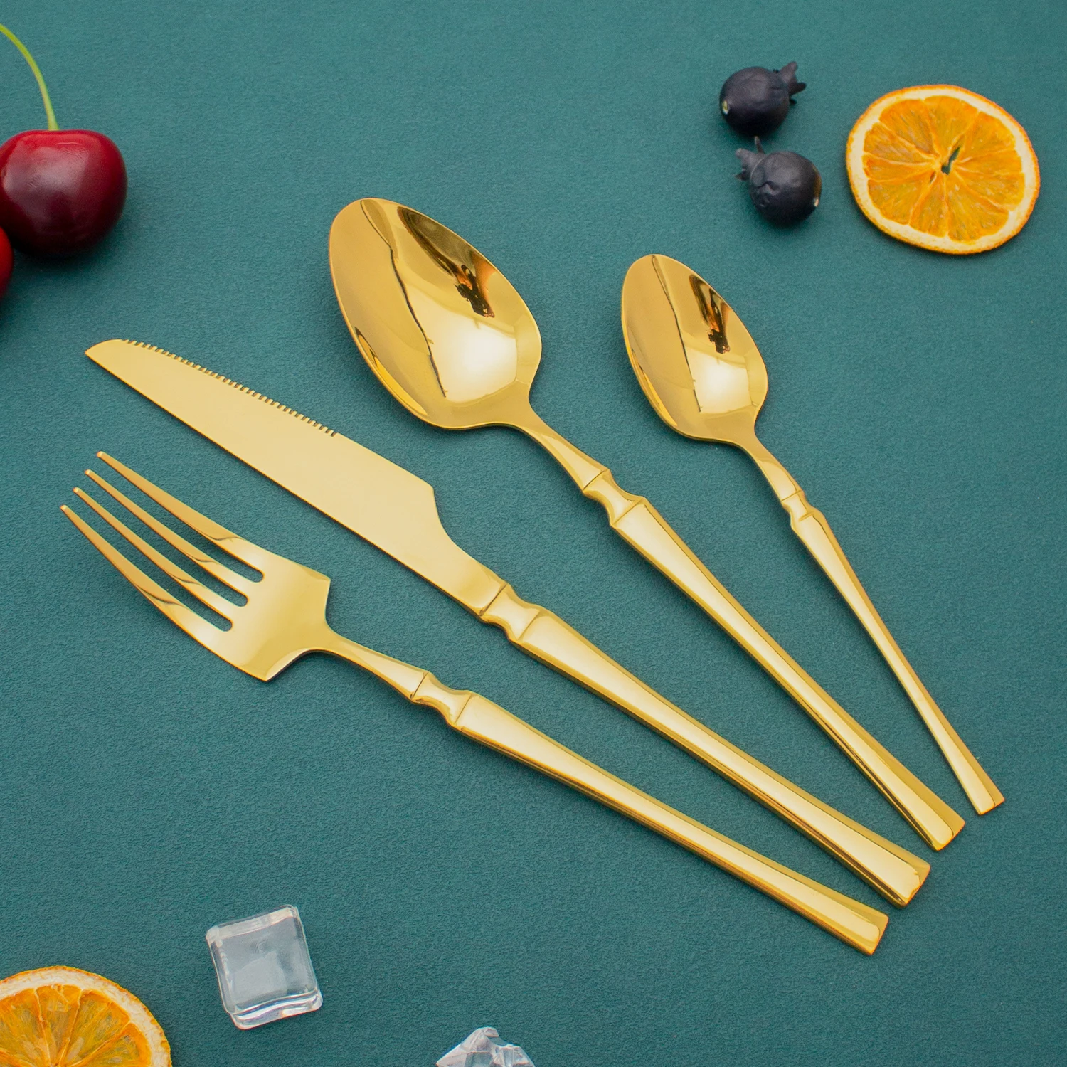 Wholesale small waist design gold flatware set thin handle 24pcs stainless steel cutlery set with black wooden box