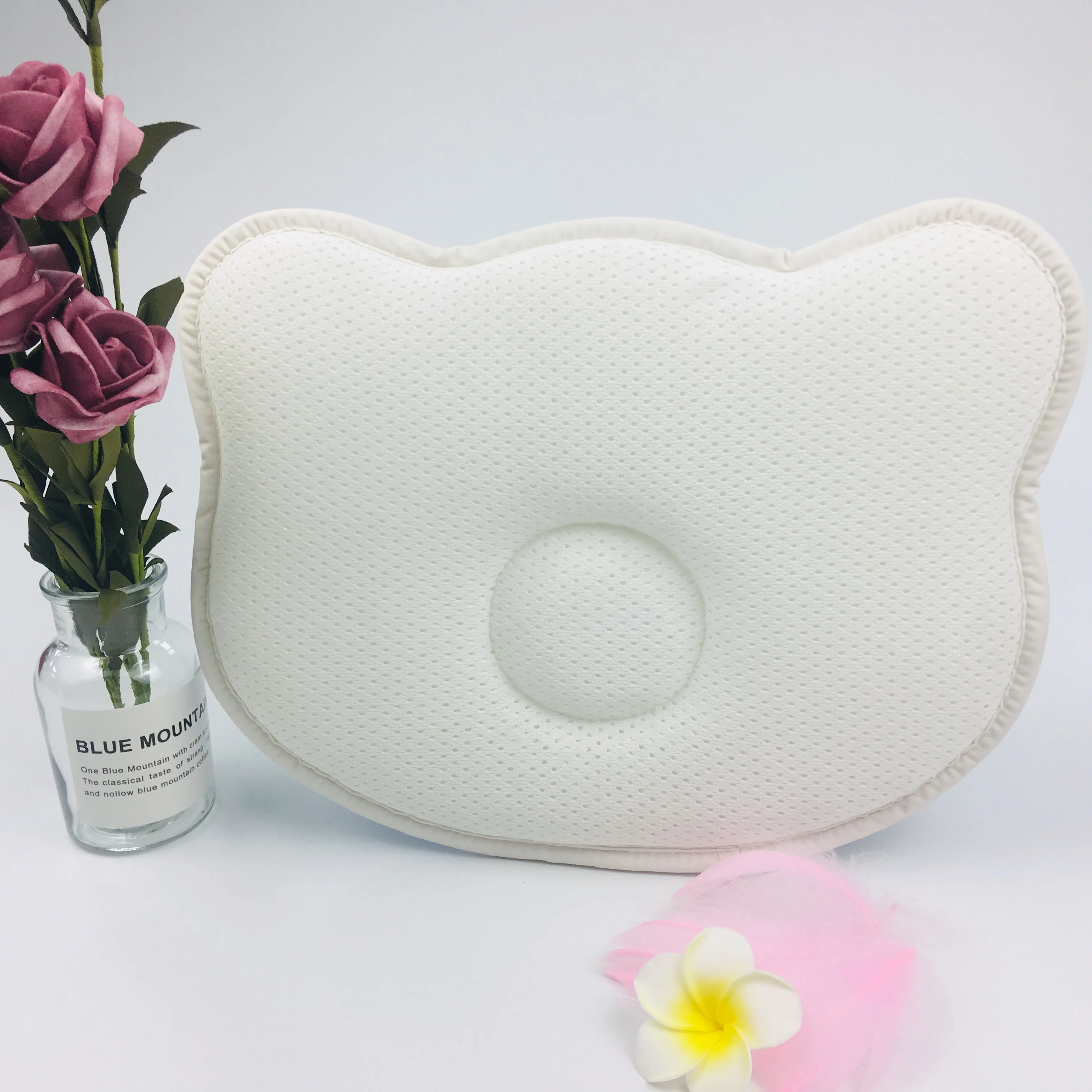 Best sale bear shape soft washable cooling 3d air mesh infant newborn baby pillow