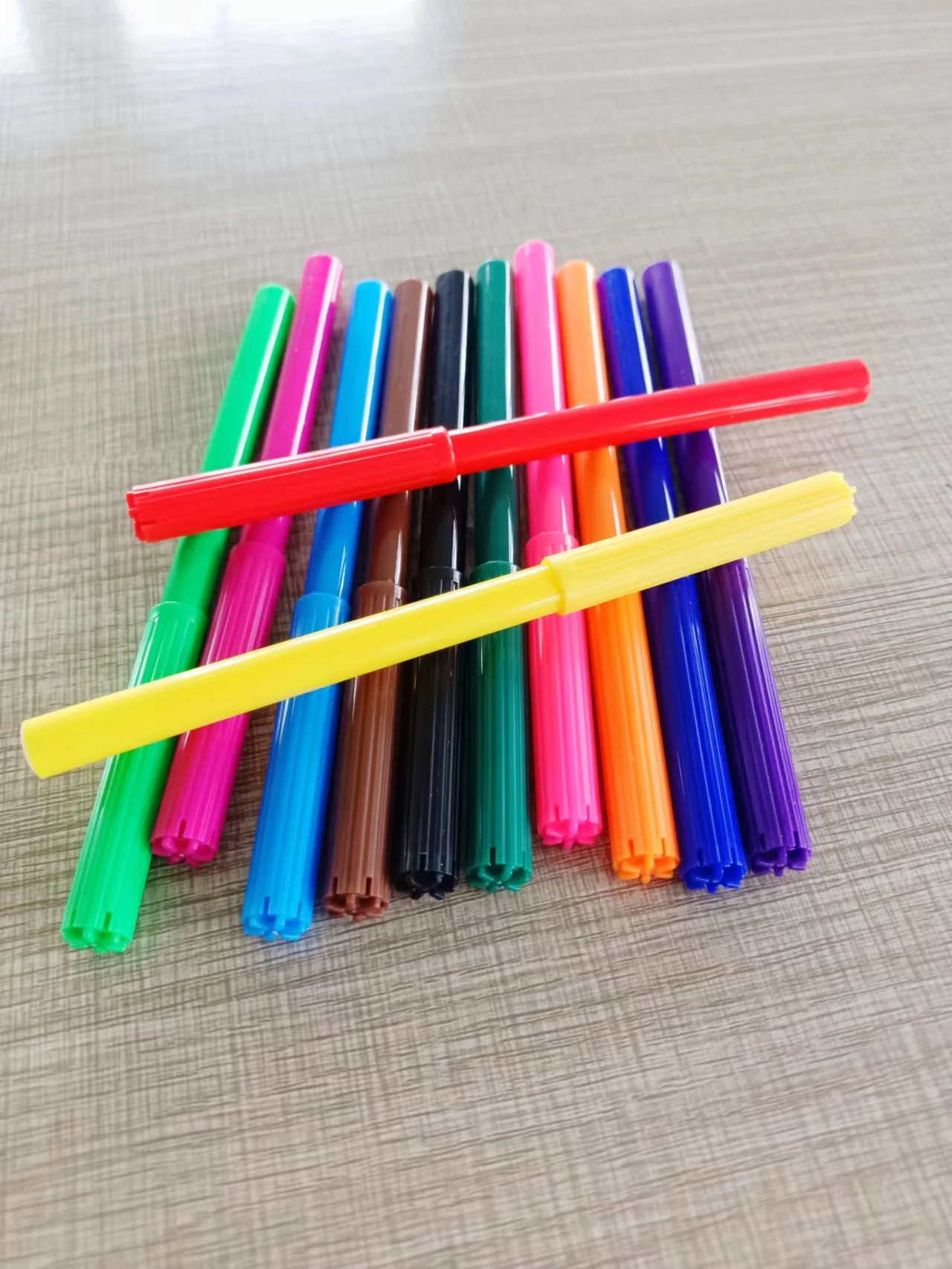 Black Ink Fine Tip Mini Permanent Marker Waterbased High Quality Refillable Whiteboard Marker Pen