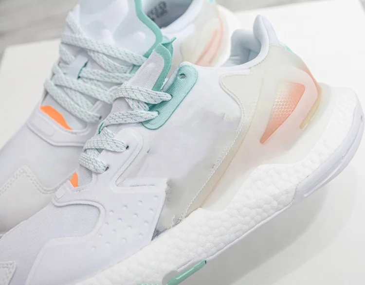 
Factory wholesale mesh breathable cushioning running shoes thick-soled increased slow walking wind casual shoes 