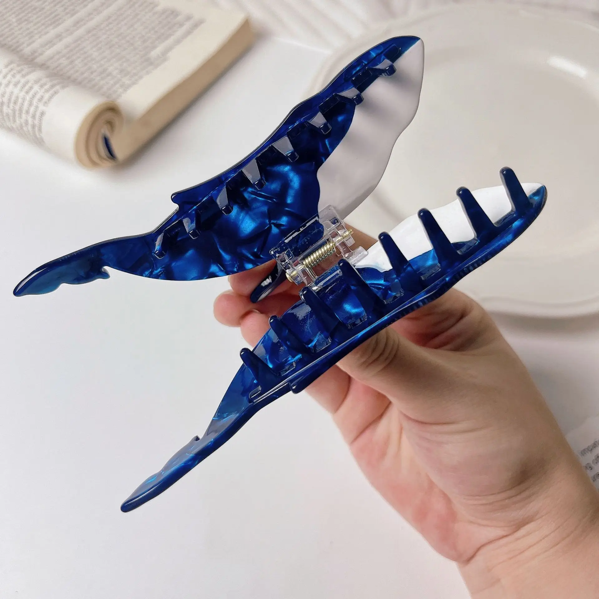 New Design Acetate Blue Whales Fish Hair Claw Clips Personalized Unique Cute Animals Hair Claw Accessories For Women