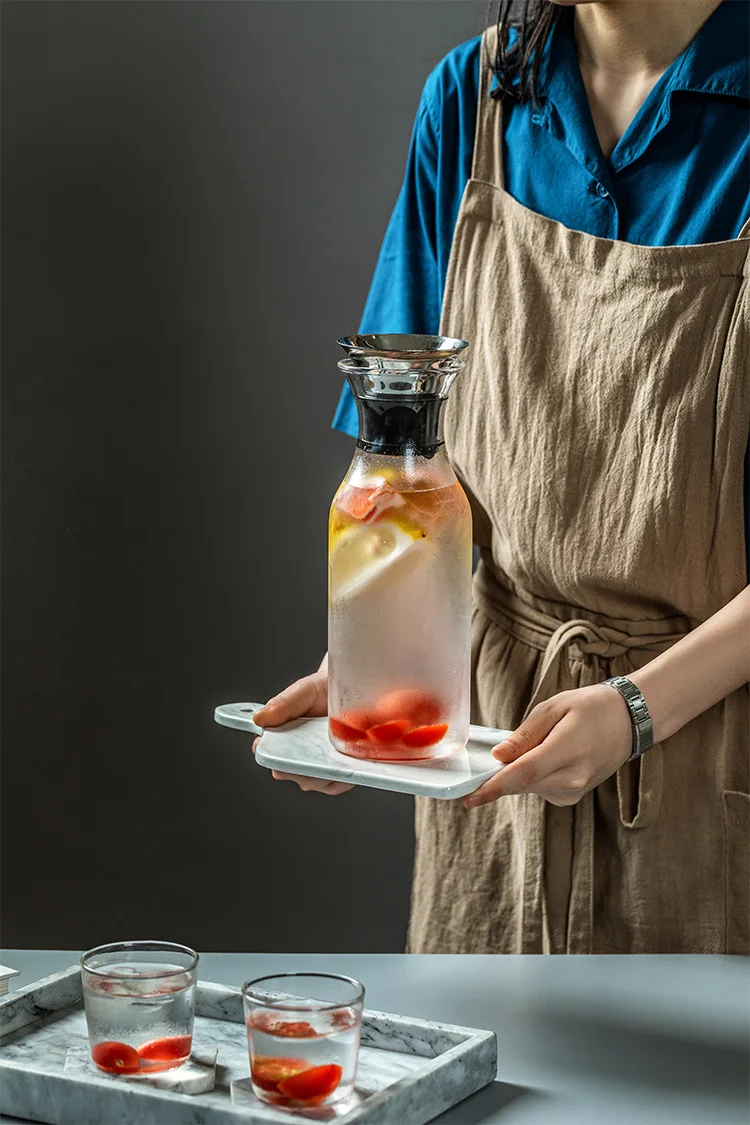 Newly Designed Heat Resistant Borosilicate Color Glass Water Pitcher Glass Carafe glass jug with lid