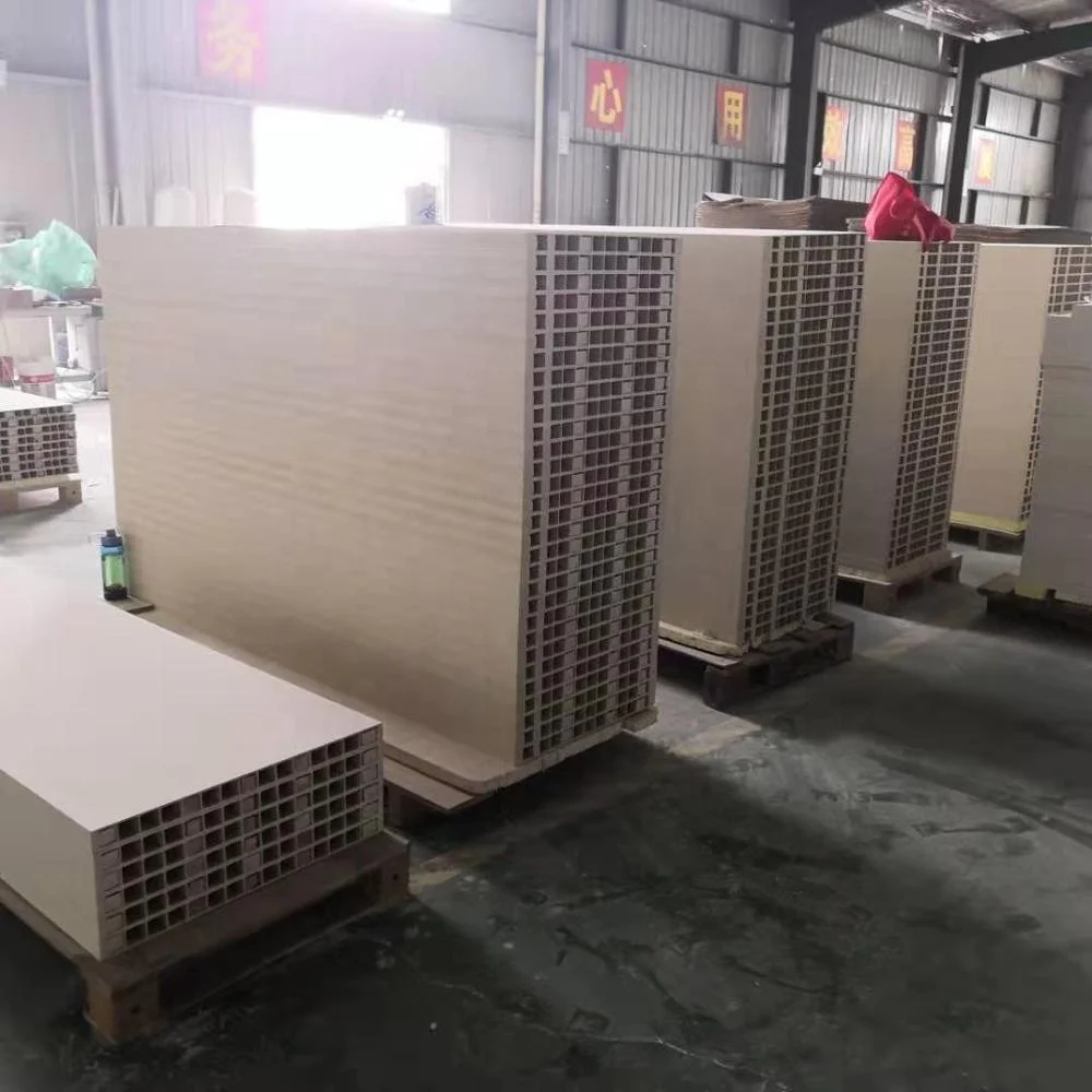 waterproof factory sell  hotselling hollow WPC panel door board by extrusion