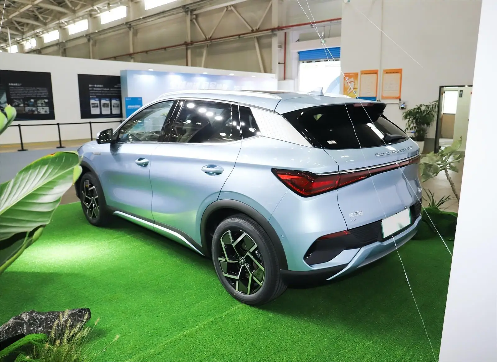 Byd Yuan плюс 2024 510 км Трансцендентный правый Привод Ev China 4-х колесный электромобиль Atto 3