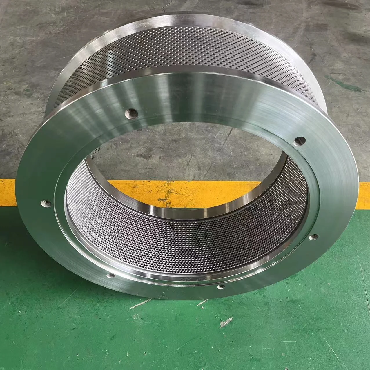 Best Quality X46Cr13 Matrix Disc CPM 2016-4 Factory Direct for Duck Goose Chicken Feed Pellet Pelletizer Ring Mould CPM 2016-4