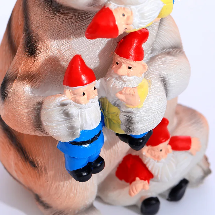Modern garden sculpture Cats eat gnome folk crafts animal gnome resin cat statue