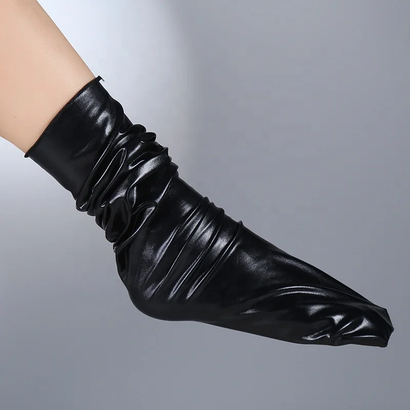 Wholesale Fashion Gold Silver Reflective Socks Trending Loose Slouch Metallic Crew Socks For Women