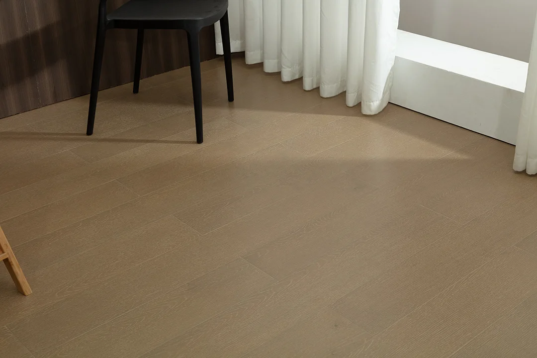 Hardwood Floor timber Wood OEM Fishbone Herringbone High Quality Parquet engineered Flooring