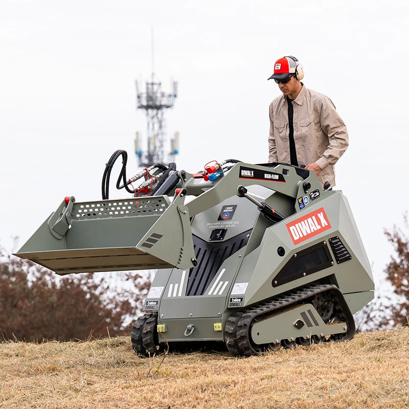 China Made CE Micro Small Earth-Moving Machinery Crawler Tracked Mini Skid Steer Attachments Loader