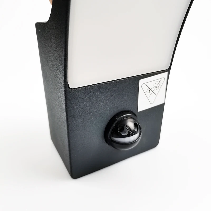 Sell high-quality and cheap wall lamp with sensor decorative wall lamps up and down, outdoor garden step lamps