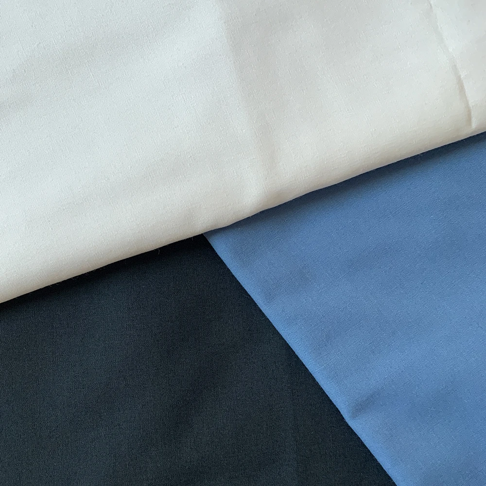 35 Cotton 115gsm Plain Weave Poplin Shirt Fabric 45*45 133*72 65 % Polyester Clothes Sweatshirt Fabric Lightweight 24h Online