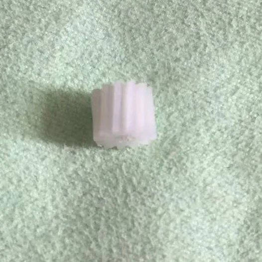 OEM ODM China Manufacturer Custom made high precision spur gear helical gear&worm made in POM/NYLON