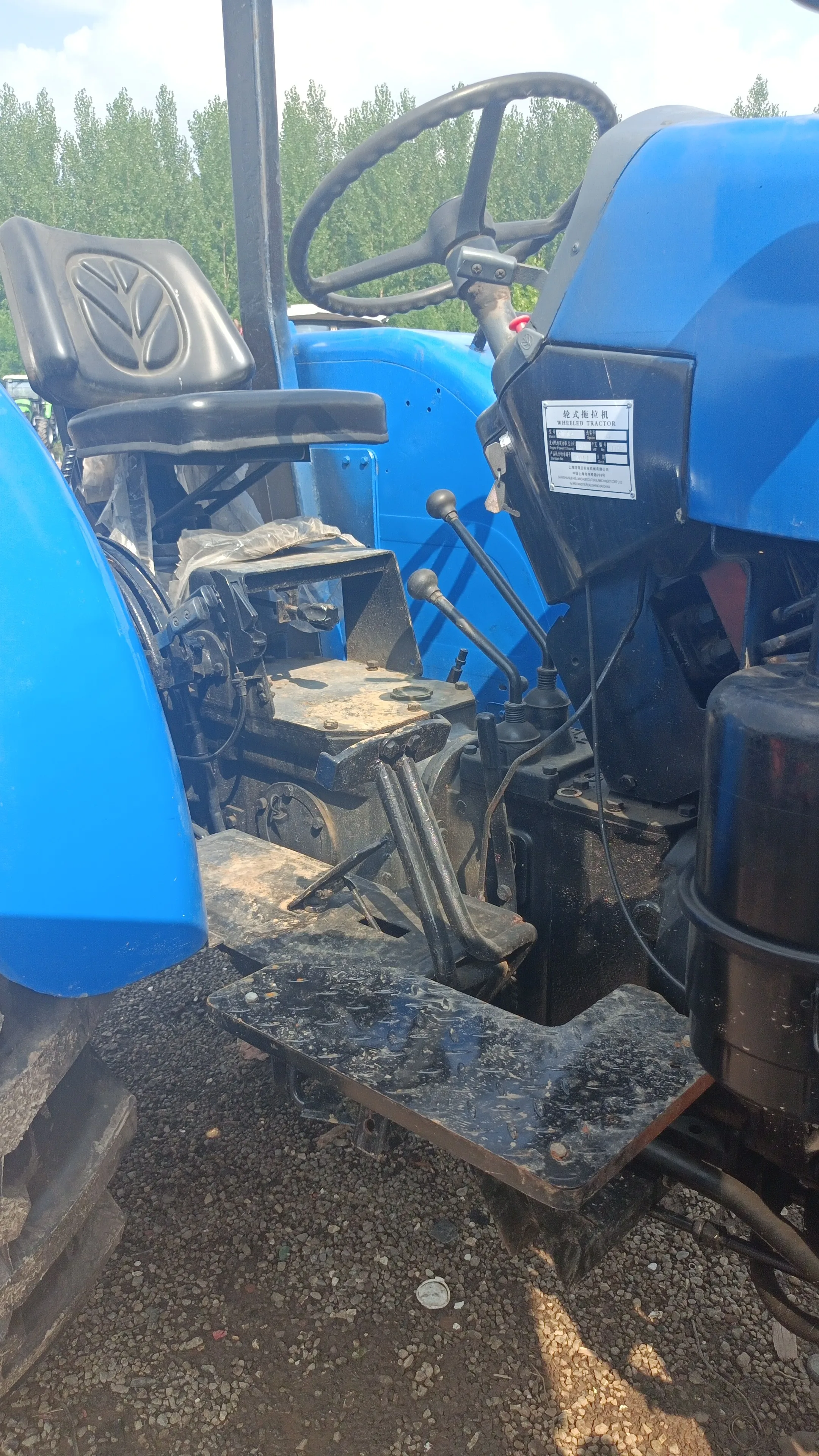 70hp tractor New holland diesel engine for cheap used agricultural tractor