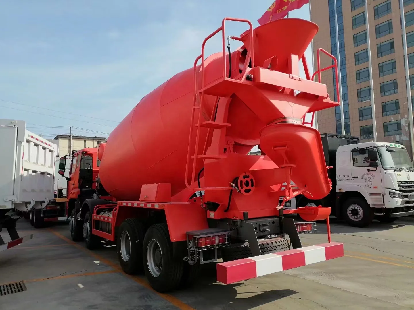 2024 New Japanese Hino Concrete Mixer Truck