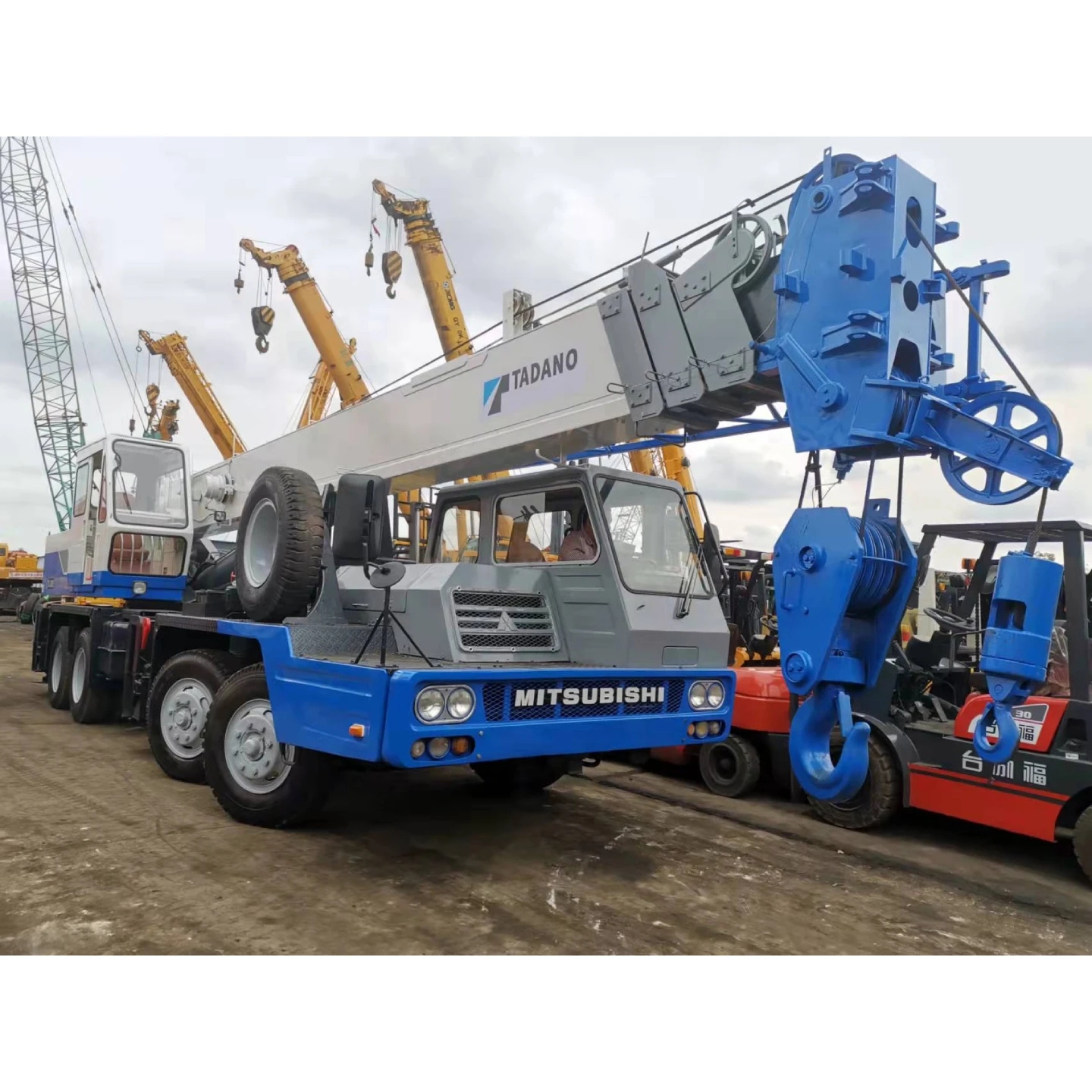 TADANO TL-300E Used Hydraulic Truck Crane construction machinery equipment good quality machine
