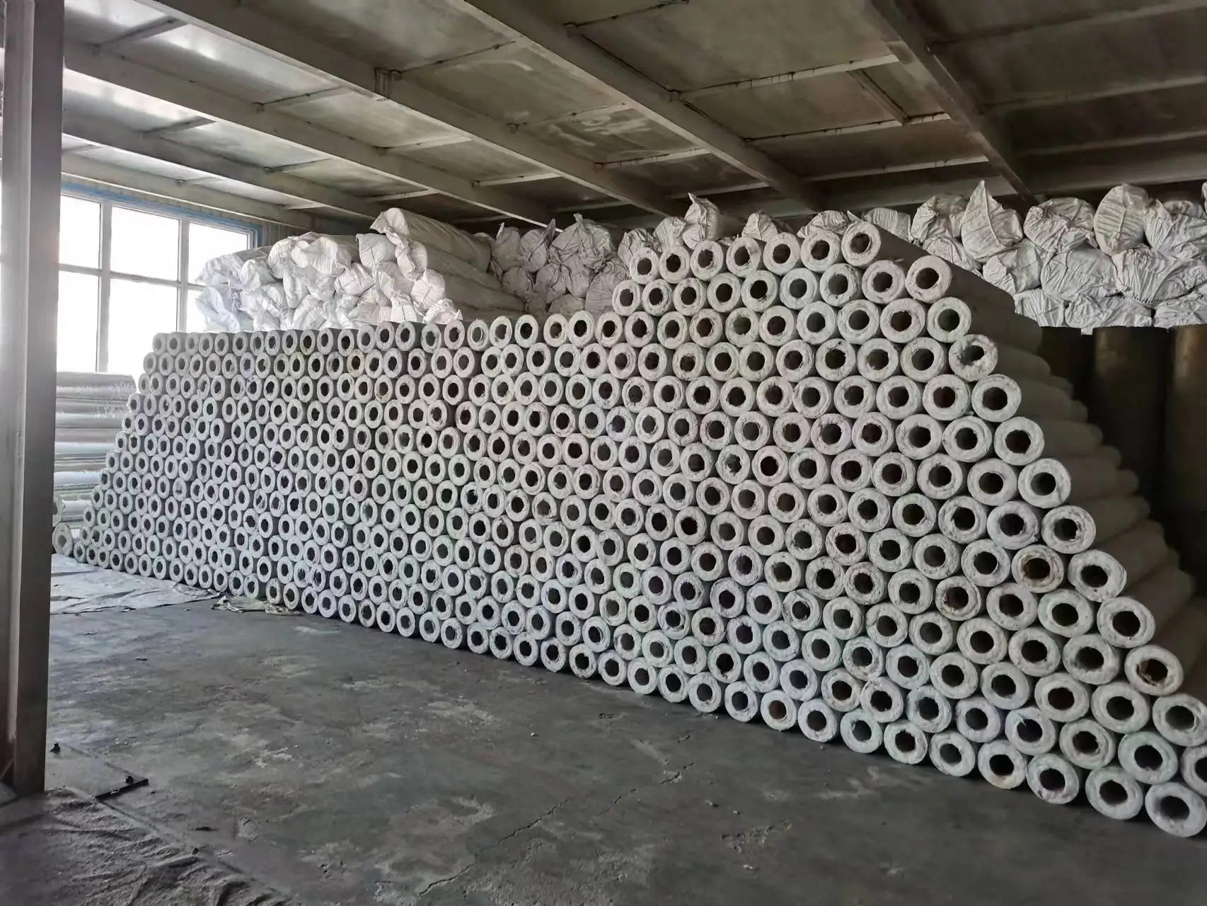 Cheap Price Aluminum Silicate Insulation Pipe Ceramic Fiber Tube  For Boiler Insulation