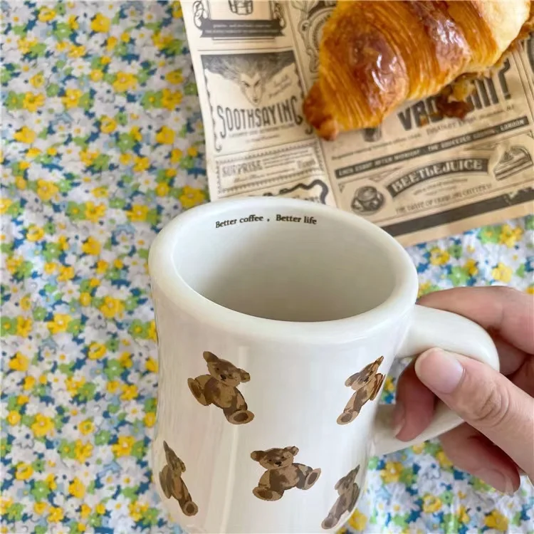 French Cream Bear Mug Handshake Ceramic Mug Large Capacity Coffee Cup Milk Mug