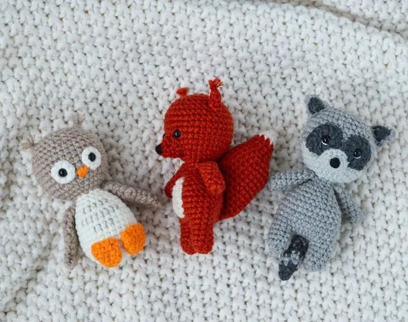 Hot Sale Customized  Animal Rabbit Baby Rattle Crochet Knit Bunny Teething Sensory Toys for Babies