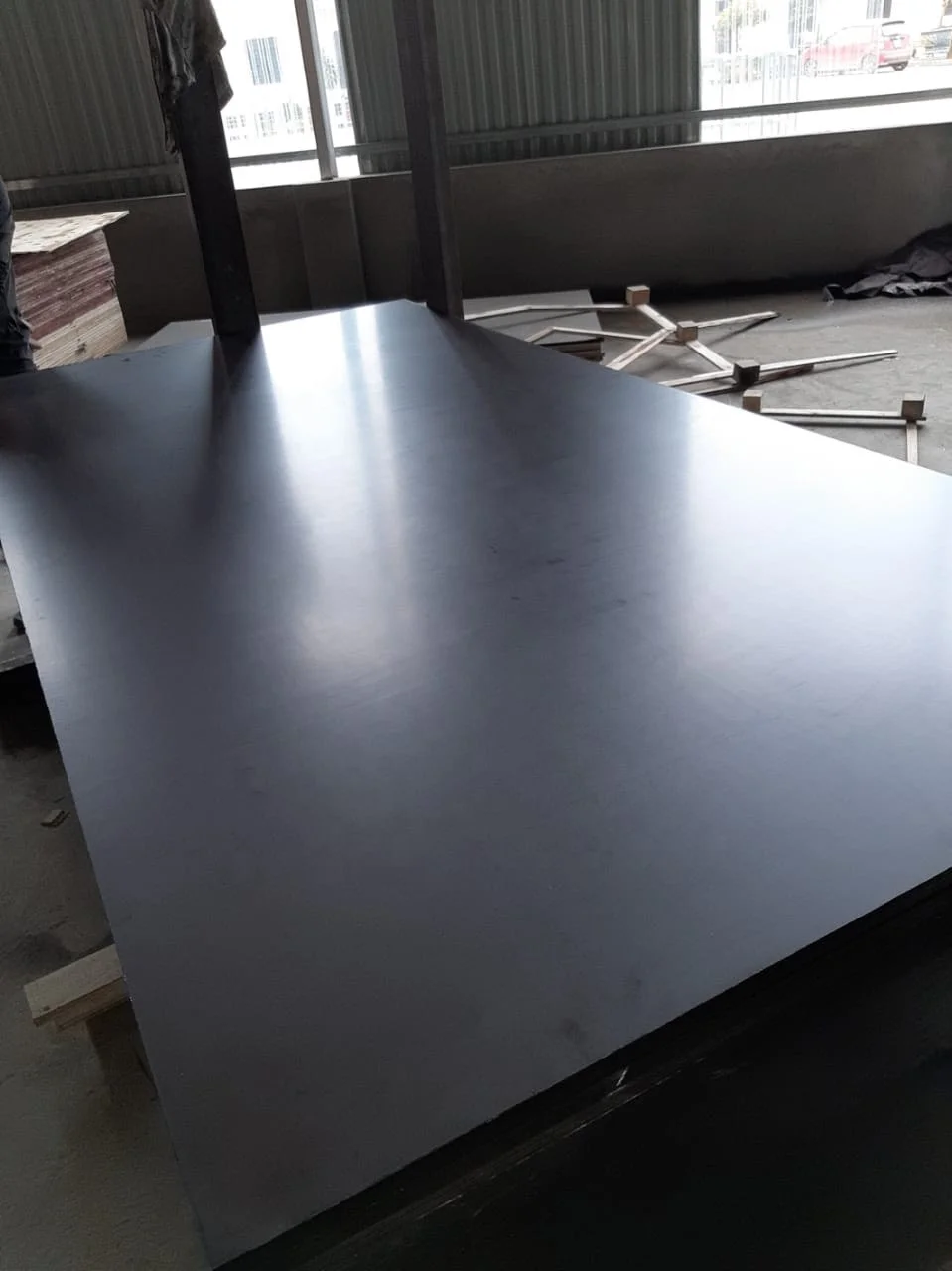 Construction Competitive Price Birch Plywood Exterior Shuttering Concrete Forming Plywood Black/Brown/Polyester Film Faced