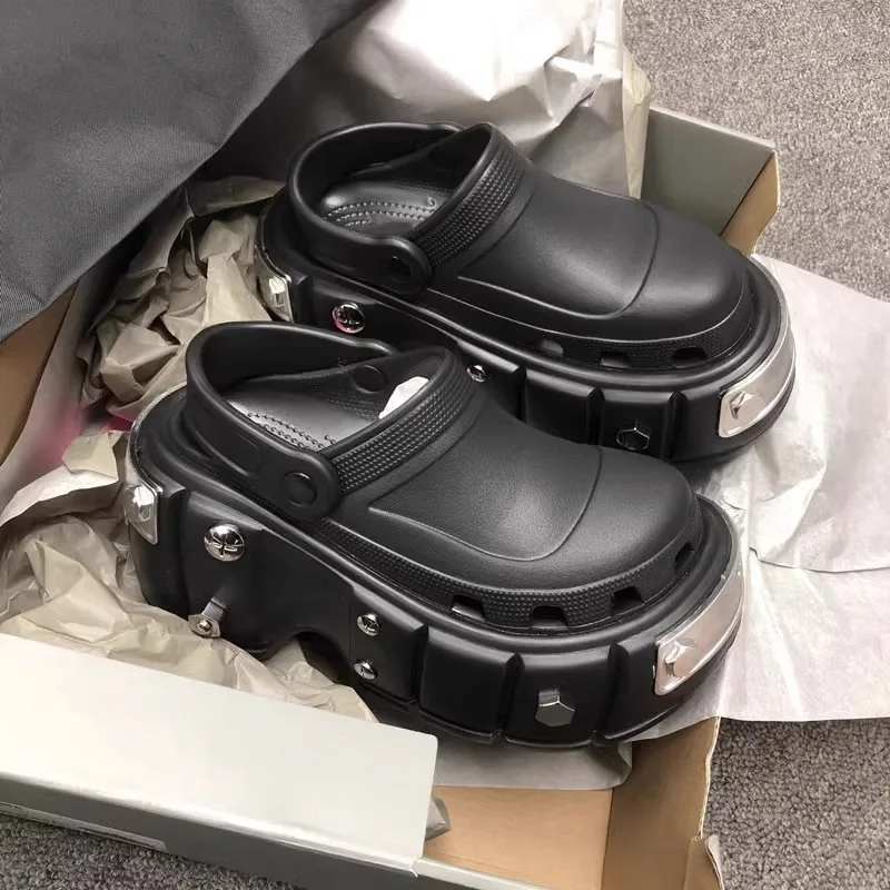 Custom Cave garden shoes for men and women summer new outing heightened non-slip black dual purpose beach shoes for couples